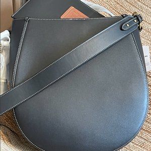 COACH - MADDY HOBO NWTs